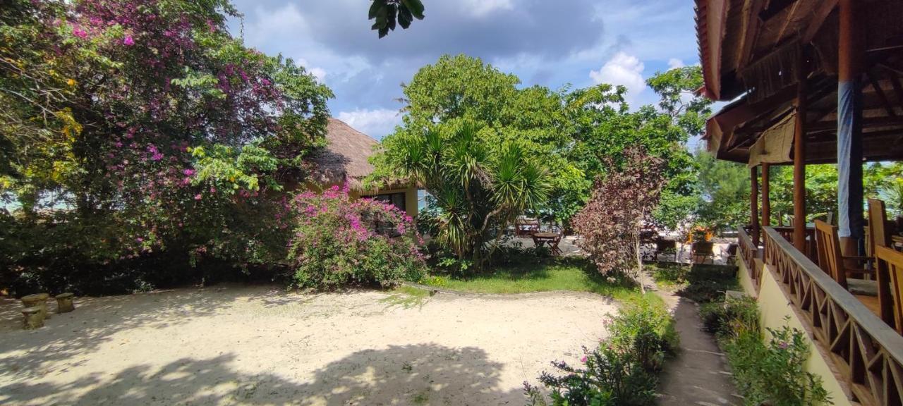 Bara Beach Bungalows 比拉 外观 照片