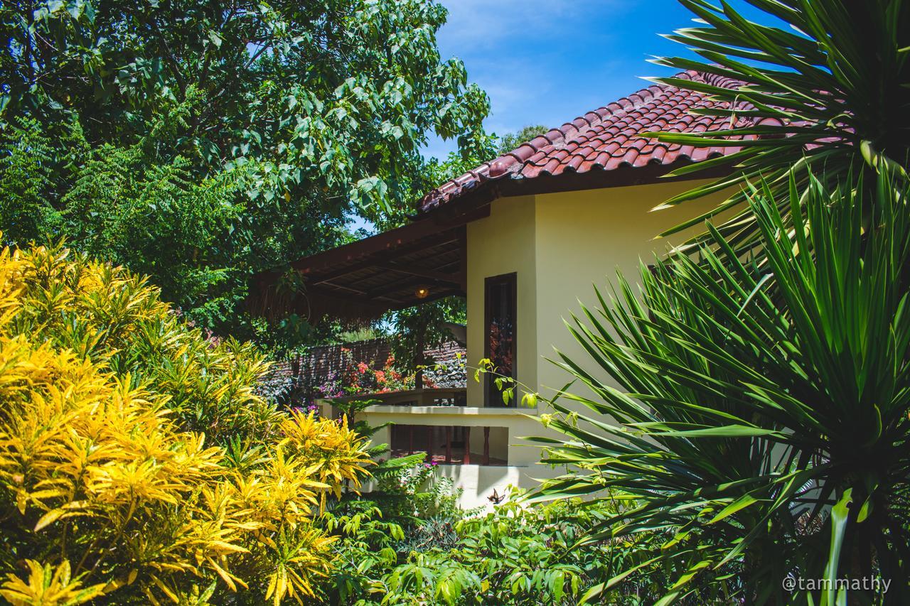 Bara Beach Bungalows 比拉 外观 照片