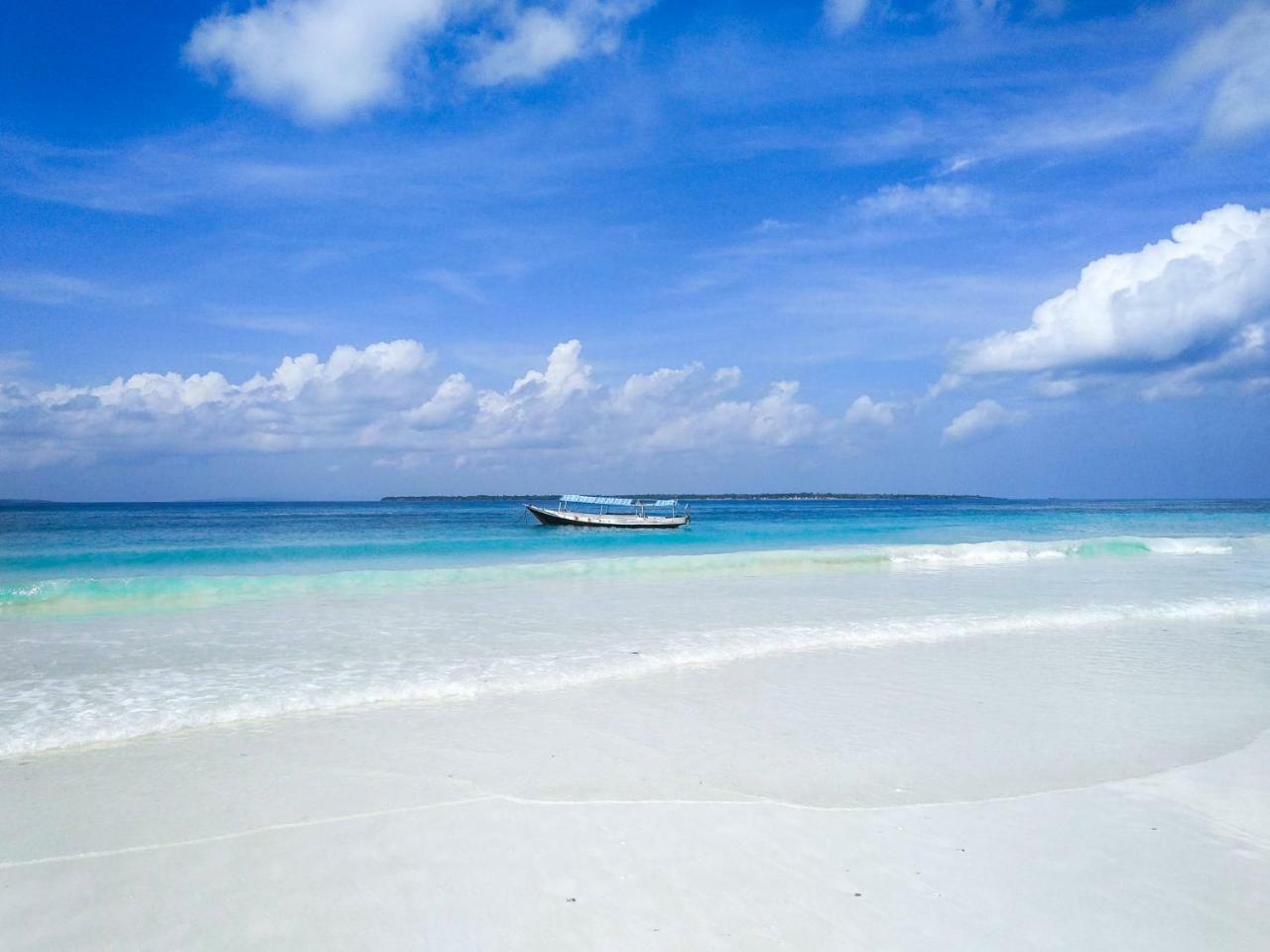 Bara Beach Bungalows 比拉 外观 照片